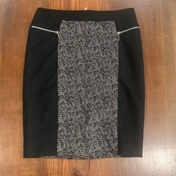 🌵3/$15 🌵 Michael Kors Pencil skirt / size 10 - Picture 1 of 3